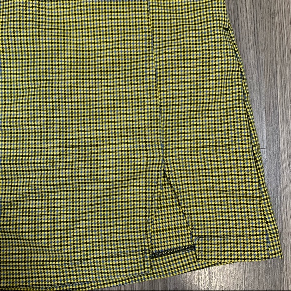 Urban Outfitters Gingham skirt - Picture 3 of 5